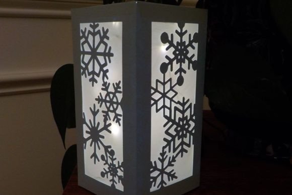3D SVG Winter Lantern Review